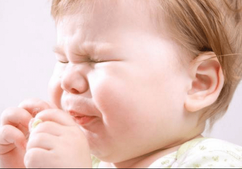 Jak radzić sobie z katarem u niemowlęcia?